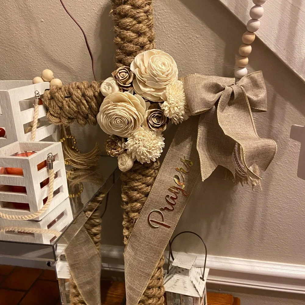 Cross wreath - Picture 3 of 5